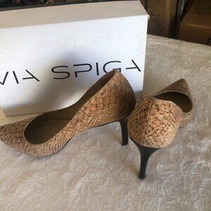 Via Spiga Women's Carola Dress Pumps Leather Natural Crocodile Print